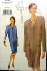 9944 EZ VOG LOOSE STRAIGHT SS-LS SLEEVE DRESS PATTERN 8-12,20-24